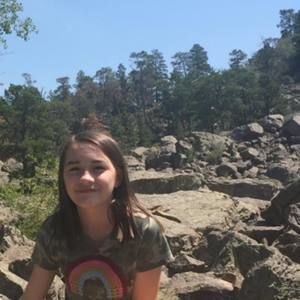 Meet your Posher, Lily